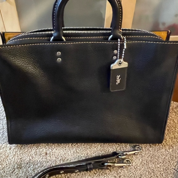 Coach Regenerative Leather Case - Picture 2 of 7